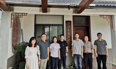 民建吴江支部与震泽镇政协齐聚民建会员杨祖根“名委员工作室” 共商联合调研课题.webp.jpg