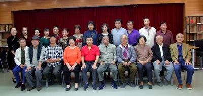 轻工一支部召开“颂祖国 忆成长 谈感悟”演讲会.jpg