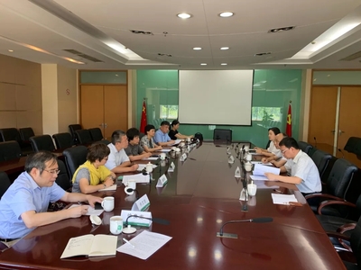 周晓敏主委赴市商务局调研苏州市上半年商务运行情况.webp (2).jpg
